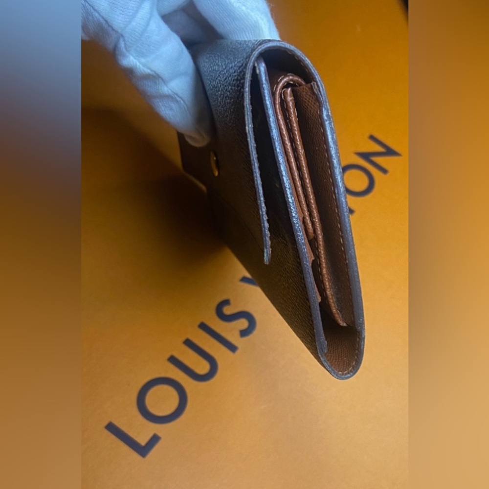 LOUIS VUITTON ❤️❤️ PORTE TRESOR INTERNATIONAL TRIFOLD MONOGRAM LONG WALLET - Picture 6 of 15